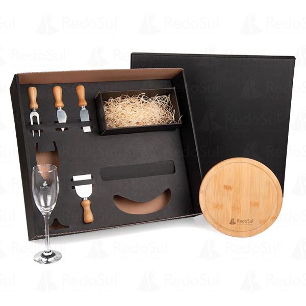 RD 7090025-KIT Queijo Personalizado com tábua e taça de champagne